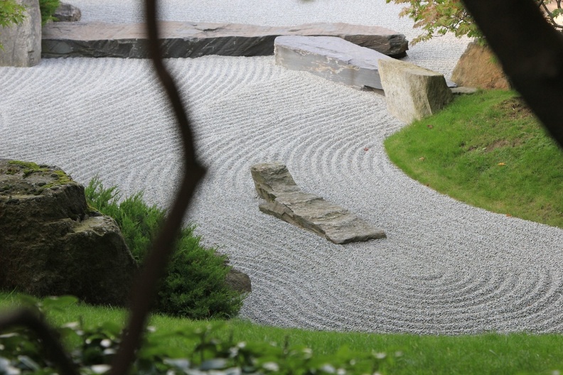 20110917_Steingarten.JPG