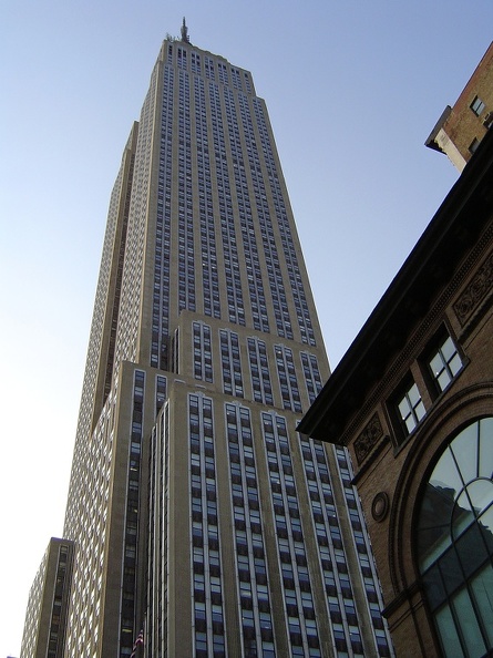 20050511_NYC_Empire_State_Building.jpg