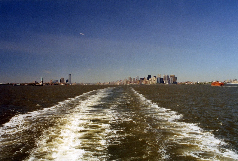 20050513_NYC_Staten_Island_Ferry.jpg